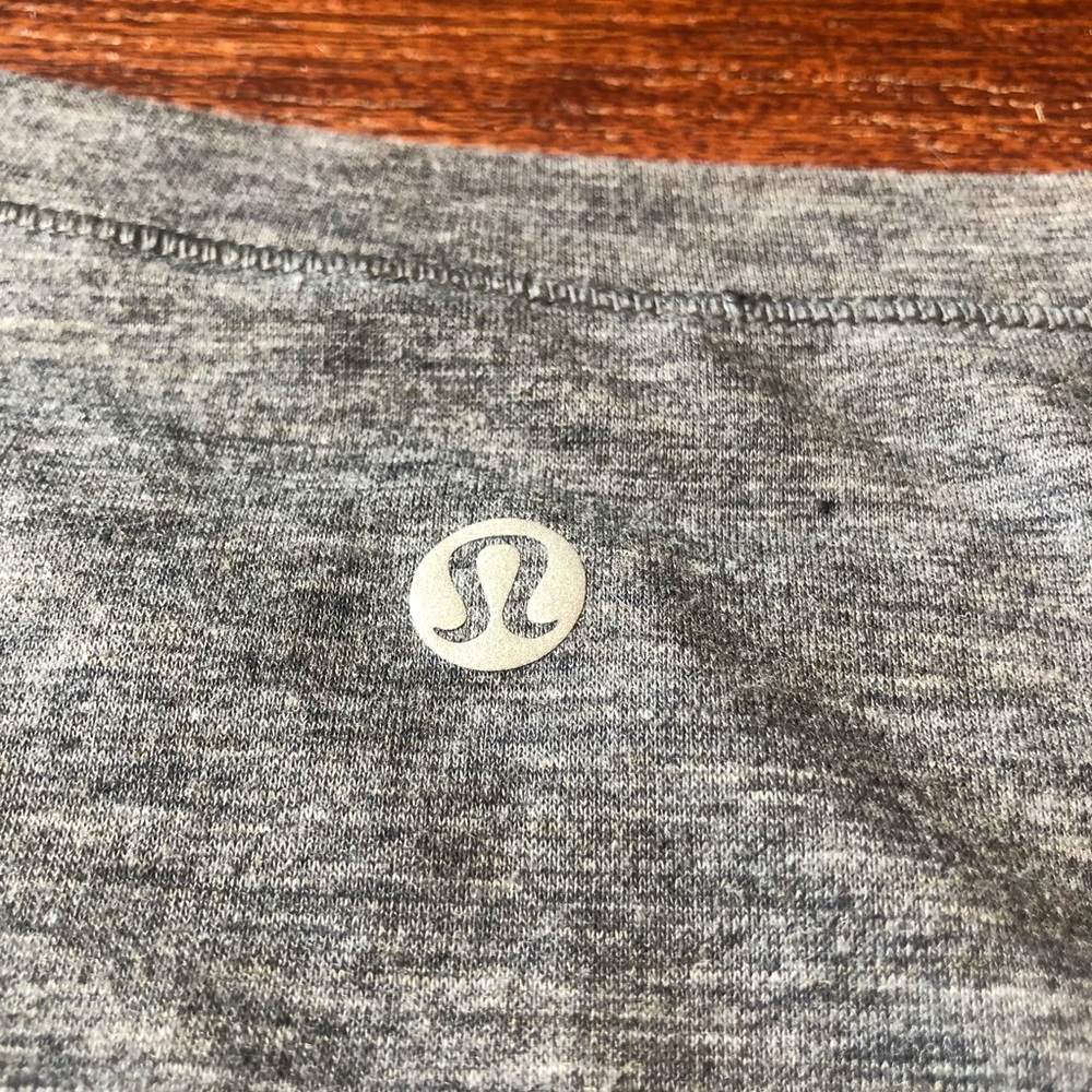 SOLD! Lululemon Twist Front Top - Picture 4 of 4